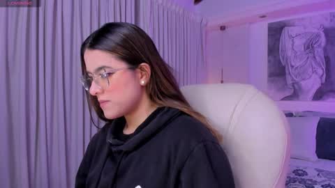 NATHALIE online show from March 2026 11:03:01 AM