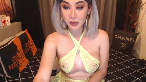 Goddess Nathalie online show from November 2025 09:31:01 AM