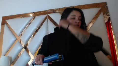 Snapshot of nathaly_low chatting on April 2026 12:44:02 PM nathaly low online show from April 2026 12:44:02 PM