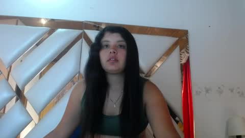 Snapshot of nathaly_low chatting on May 2026 01:29:02 PM nathaly low online show from May 2026 01:29:02 PM