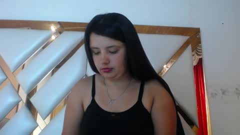 Snapshot of nathaly_low chatting on May 2026 01:38:02 PM nathaly low online show from May 2026 01:38:02 PM