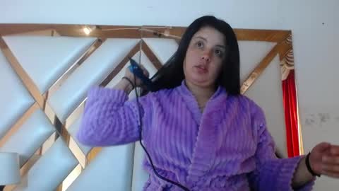 Snapshot of nathaly_low chatting on May 2026 12:10:01 PM nathaly low online show from May 2026 12:10:01 PM