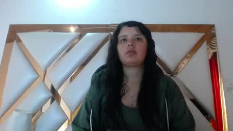 Snapshot of nathaly_low chatting on May 2026 01:06:01 PM nathaly low online show from May 2026 01:06:01 PM