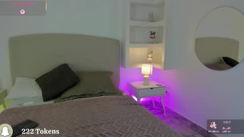 NATHALY  online show from November 2025 10:37:01 AM