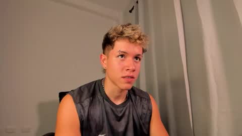 Nathan online show from November 2025 09:26:01 PM