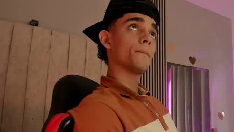 nathan_shimmer online show from November 2025 01:12:02 PM