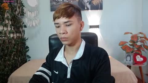 nathanclay online show from December 2025 03:46:01 AM