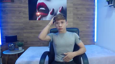 nathanclay online show from February 2026 03:34:02 AM