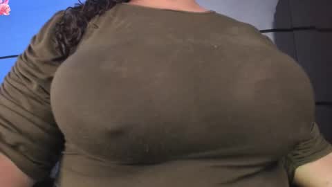 Snapshot of nathylovexx chatting on November 2025 03:37:02 PM nathy new independent account online show from November 2025 03:37:02 PM