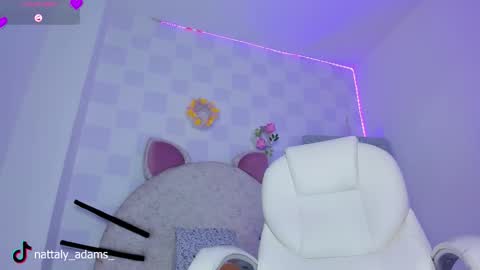 Snapshot of nattaly_adams_ chatting on October 2025 08:00:02 PM Naty online show from October 2025 08:00:02 PM