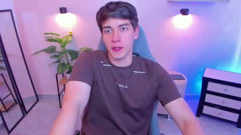 Nathaniel online show from March 2026 08:53:01 PM