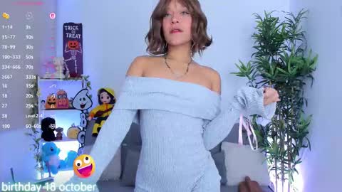 Snapshot of natty_romanof_1 chatting on October 2025 10:38:01 AM natty online show from October 2025 10:38:01 AM