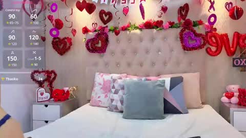 Snapshot of nattyqueen_ chatting on February 2025 02:27:02 PM NattyQueen online show from February 2025 02:27:02 PM