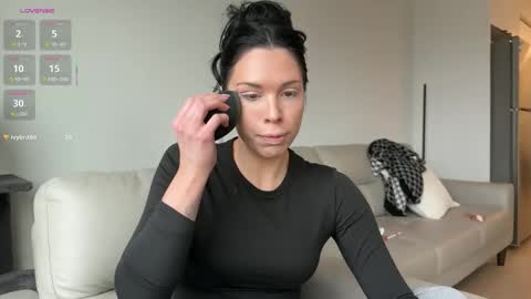 Snapshot of nattywithoutdaddy chatting on January 2026 09:53:02 PM NATTY FIERROS online show from January 2026 09:53:02 PM