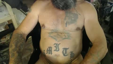 Snapshot of naturenaked chatting on January 2025 02:17:01 AM NatureNaked online show from January 2025 02:17:01 AM