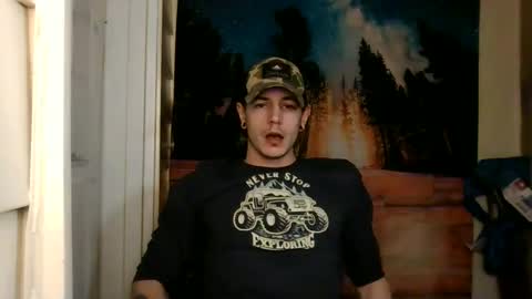 Snapshot of naturesbest951 chatting on March 2025 01:01:01 AM NATURESBEST online show from March 2025 01:01:01 AM