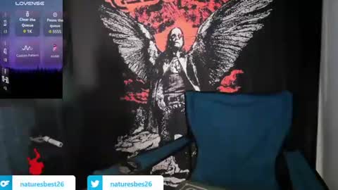 Snapshot of naturesbest951 chatting on October 2025 02:01:01 AM NATURESBEST online show from October 2025 02:01:01 AM