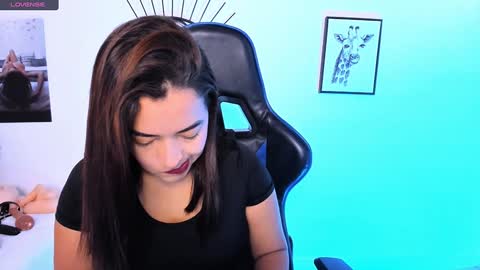 Natalia online show from February 2025 03:31:02 PM