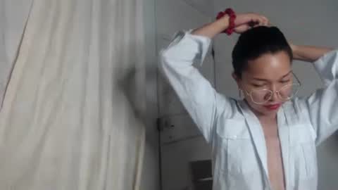 Snapshot of natzumi_mcqueen chatting on December 2024 10:51:02 AM Stella Mcqueen online show from December 2024 10:51:02 AM