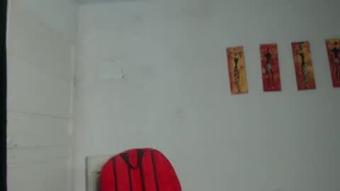 Snapshot of natzumi_mcqueen chatting on February 2025 01:03:02 PM Stella Mcqueen online show from February 2025 01:03:02 PM