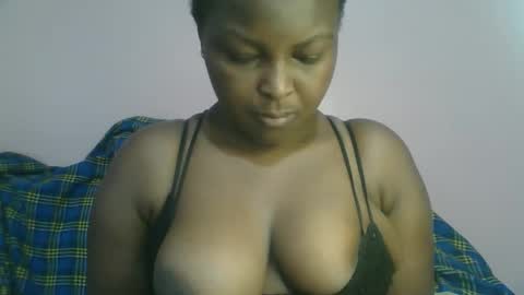 naughti_garlie online show from October 2025 07:43:01 AM