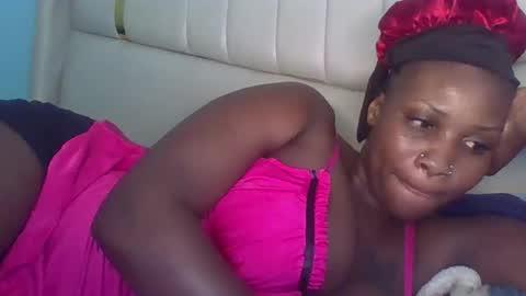 Snapshot of naughty8779 chatting on November 2025 07:42:01 AM naughty8779 online show from November 2025 07:42:01 AM