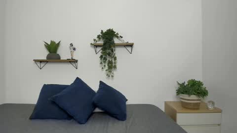 Emily online show from April 2026 01:11:01 AM