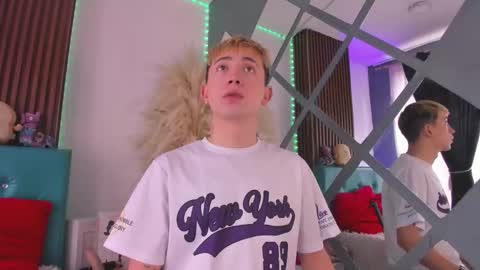 Christopher  Chris online show from January 2026 02:22:02 PM