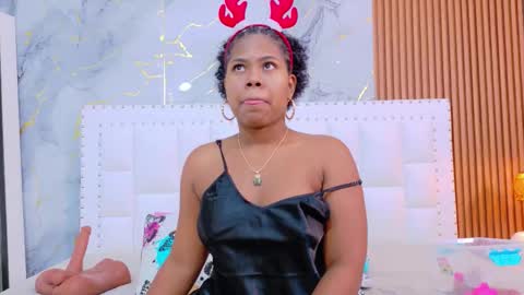 Snapshot of naughty_ebonyy chatting on December 2025 02:54:02 AM SASHA online show from December 2025 02:54:02 AM