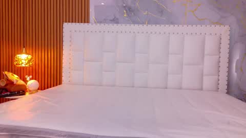 SASHA  online show from February 2026 06:26:01 AM