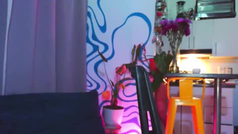 Em  please help me reach 100 thumbs up 3 online show from November 2025 04:02:02 AM