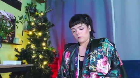 Em  please help me reach 100 thumbs up 3 online show from January 2026 03:54:01 AM