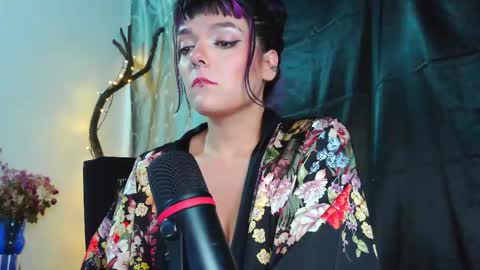 Em  please help me reach 100 thumbs up 3 online show from June 2026 01:28:02 AM