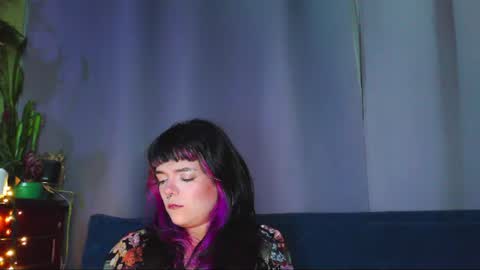 Snapshot of naughty_em_17 chatting on June 2026 04:48:02 AM Em please help me reach 100 thumbs up 3 online show from June 2026 04:48:02 AM