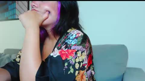 Snapshot of naughty_em_17 chatting on July 2026 11:00:01 PM Em please help me reach 100 thumbs up 3 online show from July 2026 11:00:01 PM