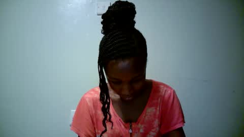 Snapshot of naughty_kesh chatting on December 2025 08:34:01 AM kesh online show from December 2025 08:34:01 AM