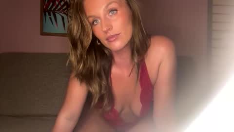 Snapshot of naughty_night_owl chatting on October 2025 11:38:01 PM Naughty Night Owl online show from October 2025 11:38:01 PM