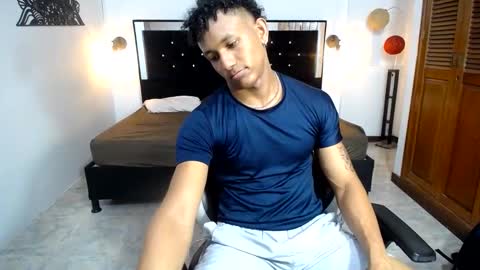 Snapshot of naughty_sebas_ chatting on February 2025 07:07:01 PM SEBAS online show from February 2025 07:07:01 PM