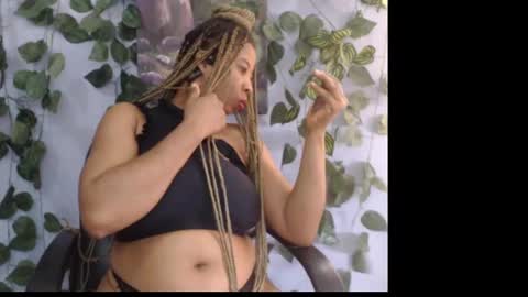 Snapshot of naughty_xxbunny chatting on January 2025 01:45:02 PM beauty online show from January 2025 01:45:02 PM