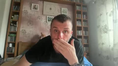 naughtyboy1311 online show from October 2025 04:37:01 PM