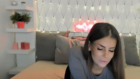 Snapshot of naughtycasssy chatting on January 2025 03:46:01 PM Cassy online show from January 2025 03:46:01 PM