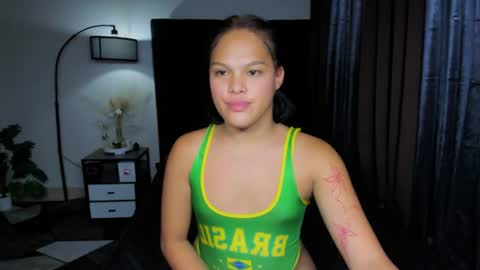 naughtychanell online show from June 2026 05:10:02 AM