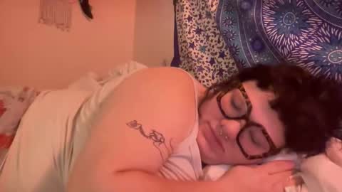 Snapshot of naughtygirl637100 chatting on December 2025 11:59:01 AM Naughty Girl online show from December 2025 11:59:01 AM