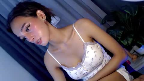 Snapshot of naughtygirlintown chatting on June 2026 11:20:02 AM Mariella online show from June 2026 11:20:02 AM