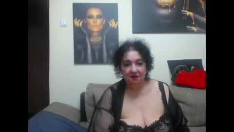 Snapshot of naughtykorin chatting on November 2025 10:24:01 PM korin online show from November 2025 10:24:01 PM