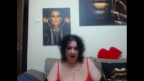 Snapshot of naughtykorin chatting on June 2026 05:26:01 PM korin online show from June 2026 05:26:01 PM