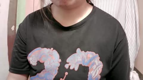 naughtymom_33 online show from March 2026 05:00:02 AM