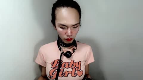 Snapshot of naughtypetiteangel chatting on October 2025 10:00:02 PM naughtypetiteangel online show from October 2025 10:00:02 PM