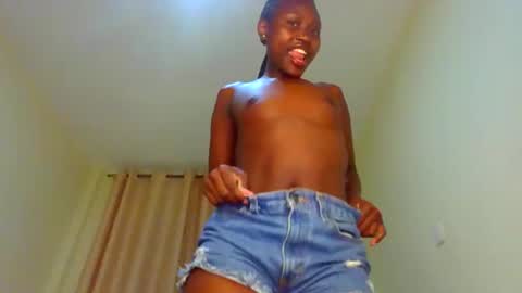 Snapshot of naughtyqueen12 chatting on September 2025 11:54:01 AM naughtyqueen12 online show from September 2025 11:54:01 AM