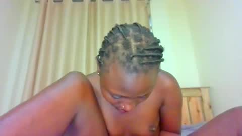 Snapshot of naughtyqueen12 chatting on September 2025 01:49:01 AM naughtyqueen12 online show from September 2025 01:49:01 AM